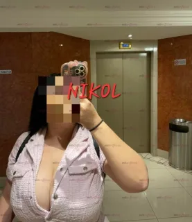 sexy double-size girl - 27 - Photo 5 of 5