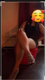 🆕🆕 😋 💋 Hot girl 😋😋 - 25 - Photo 1 of 7