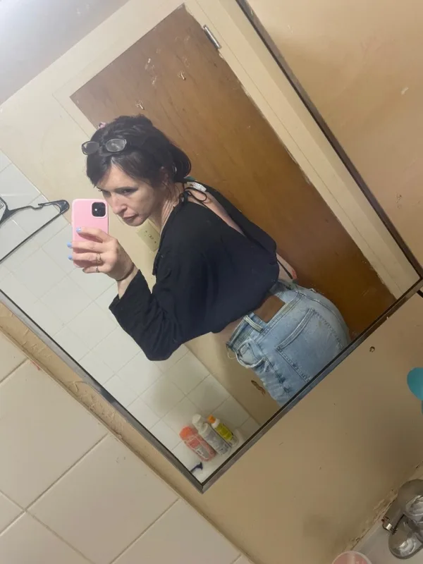 love to make you guys happy!😉 - 27 - Photo 1 of 4