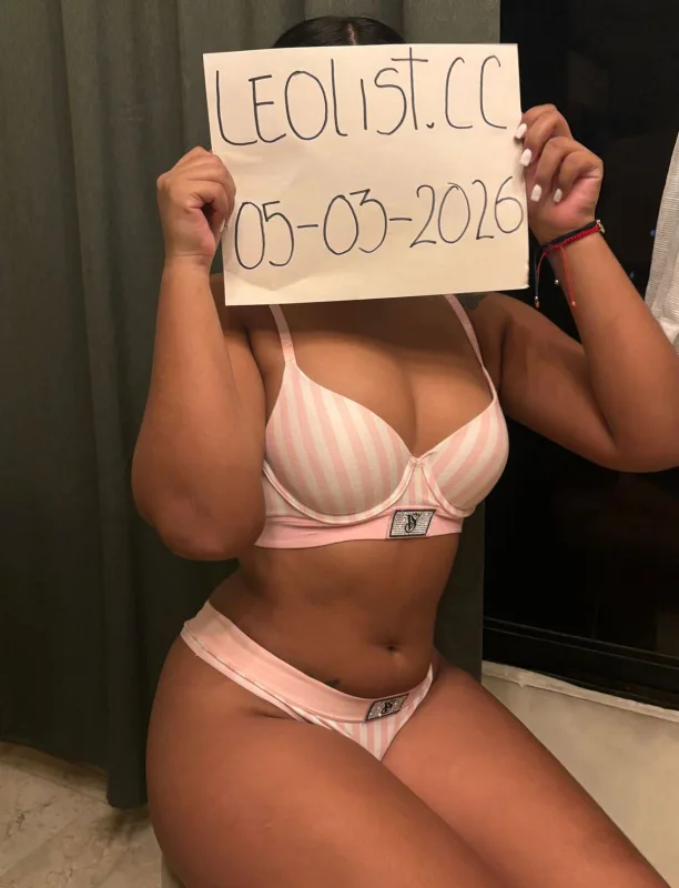 India hot available 24/7 - Photo 1 of 5