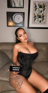 UPSCALE PARTY GIRL GFE - REAL INDIAN BENGALI - SQUIRTER - Photo 15 of 17