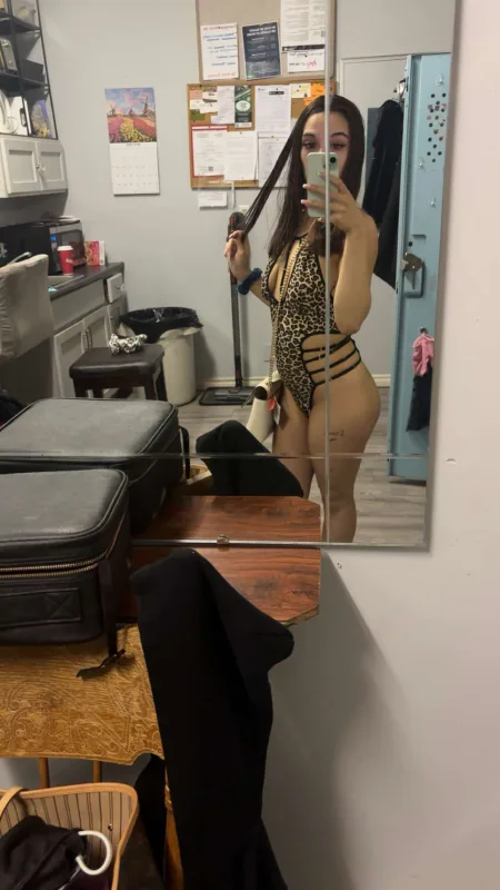 Hey im Rosa IM 100% REAL and PROFESSIONAL. - Photo 1 of 17