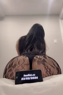 5 star service / beautiful and petite - Photo 9 of 15