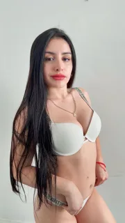 Spicy latina in Toronto just for a while - Photo 6 of 15