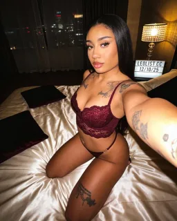 Experience the ultimate in companionship, discretion and delight as I offer exclusive VIP and... - Photo 5 of 20