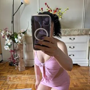 Fantastic & Pettie Asian Party Girl INCALL & OUTCALL NOW