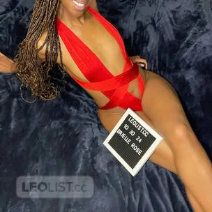 Immerse Yourself and Treat Your Senses - MsBrielleRose - Photo 2 of 10