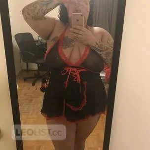 come give me sum protein! - small bbw - Photo 9 of 12