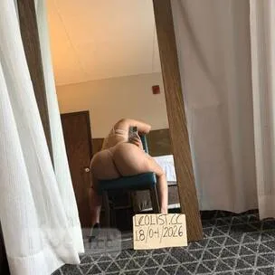 Tamira the girl with the beautiful blond hair is back. - Photo 3 of 6