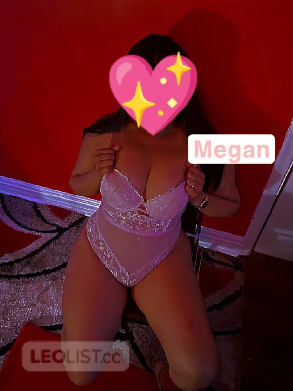 Good ass n pussy for you babe - Photo 1 of 4