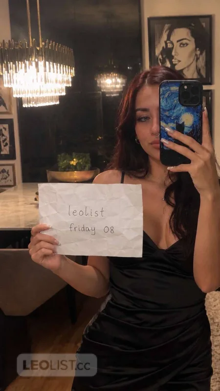 Friday promotion, pretty girl next door :) 24y/o - Photo 1 of 7