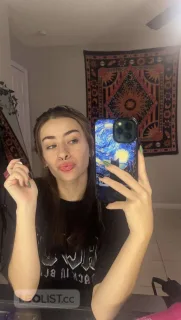 Friday promotion, pretty girl next door :) 24y/o - Photo 3 of 7