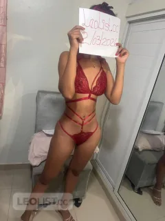 hot india available 24/7 - Photo 4 of 7