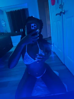 𝕎𝕒𝕣𝕟𝕚𝕟𝕘: 𝐻𝒾𝑔𝒽𝓁𝓎 𝒜𝒹𝒹𝒾𝒸𝓉𝒾𝓋𝑒 - 25 - Photo 5 of 12
