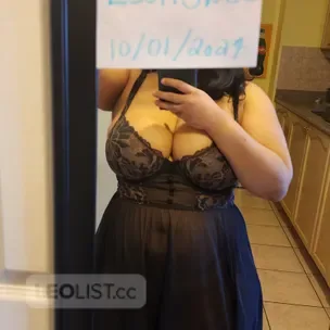 BBW 28 YRS OLD INDIAN DESI GIRL SPEAK HINDI SCARBOROUGH - Photo 8 of 12
