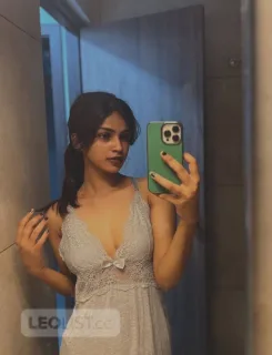 Hot Indian punjabi student girl available for fun - Photo 7 of 7