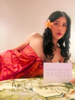 Cum on my face - Photo 9 of 13