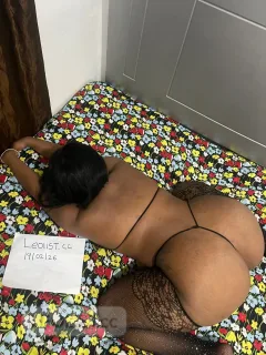 The most exotic and exclusive Negra available for you today - Photo 8 of 8