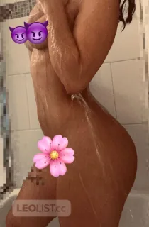 BOMBSHELL BEAUTIES SUNSHINE SPA INDIAN/EURO/LATINA/EBONY - Photo 11 of 13