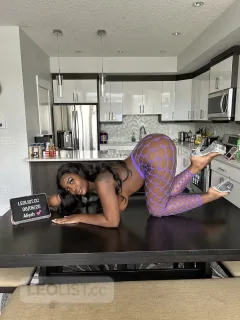 Sexy Ebony Greek Queen - Photo 4 of 21