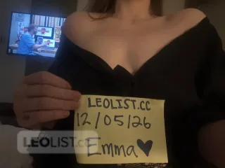 Fortyork&Bathurst wet, horny, ready 2 cum and available now - Photo 3 of 17