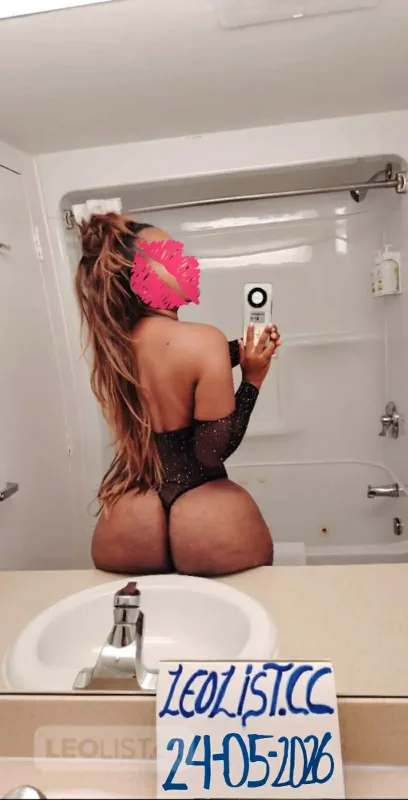 Jennifer 200xreal - Photo 1 of 7