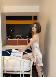 Juicy tight Asian doll, Located in Markham