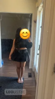 New indian Curvy sexy available for Full service and extras