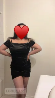 New indian Curvy sexy available for Full service and extras - Photo 3 of 4
