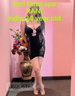 BUSTY INDIAN GFE! MALYA are hot with low price - Photo 1 of 12