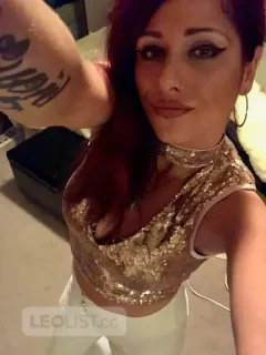 60$ b/j incall special ** sexy redhead in NORTH YORK - Photo 8 of 18