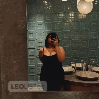 CURVY PUNJABI GIRL - Photo 2 of 8