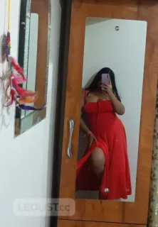 CURVY PUNJABI GIRL - Photo 5 of 8