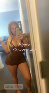ARGENTIA/401 LUXURY DREAM GIRL - Photo 19 of 24