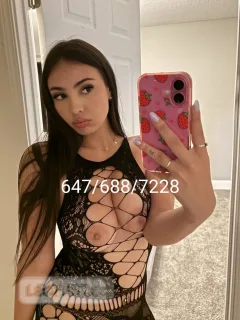 Oshawa 36D SEXY BUSTY Malaysian ɢғᴇ ʙʙʙᴊ ᴍsᴏɢ ᴅᴋᴅ Best SERVI - Photo 1 of 8