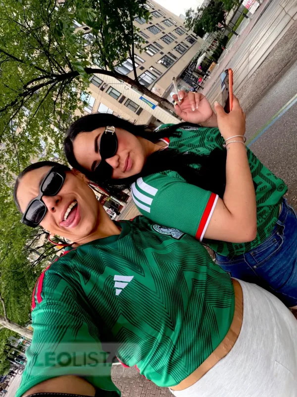 Mexican DUO Pussy ready - Photo 1 of 10