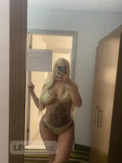 TiGHT PUSSY & SLOPPY BLOWJOB - Photo 3 of 6