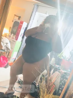 DDD+ Juicy Breast Plump A$$ BBW with Caramilk $kin - Photo 5 of 12