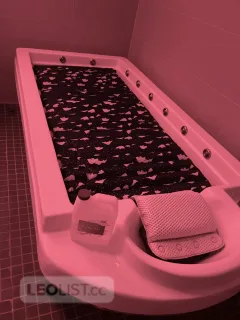 NURU GEL Massage and Table Shower Erotic Sensual Stimulation - Photo 2 of 12