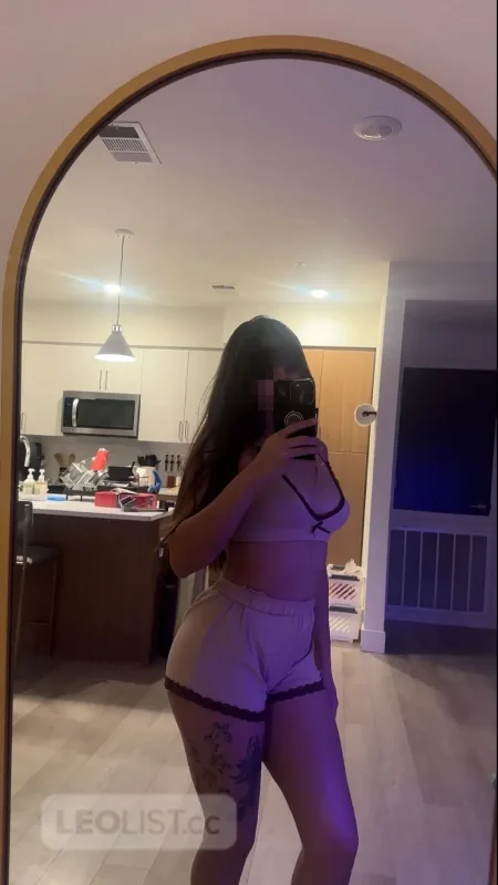 Sexy Filipina Beauty NextDoor 80$HH 160$HOUR - Photo 1 of 5