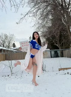 20year-old Japanese girl 437362//1229 not black guy - Photo 6 of 14