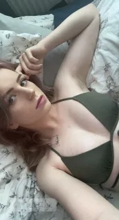 i am available for both incall,& outcall and online service - Photo 3 of 13