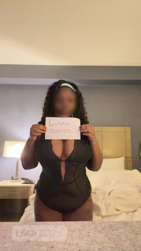 𝓢𝓮𝔁𝔂 𝓬𝓱𝓸𝓬𝓸𝓵𝓪𝓽𝓮 𝓹𝓪𝓻𝓽𝔂 𝓰𝓲𝓻𝓵 OUTCALL ONLY ! - Photo 1 of 10