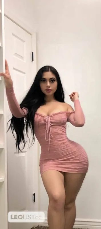 HWY 7 MARKHAMSEXY CURVY NATURAL ARMENIAN - Photo 1 of 11