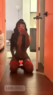 Sexy Young Spinner - Photo 7 of 15