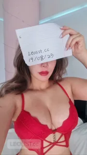 Sexy Asian Lady with Big Boobs Landed :) - Photo 7 of 7