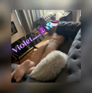 My name Violet 🥰 - 24 - Photo 2 of 3