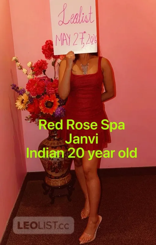 15 Hot exotic busty young brown girls - Photo 1 of 7