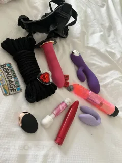 NewPics!!! Lips/Ass/Tits Luv seeing u cum makes me W3TT - Photo 18 of 21