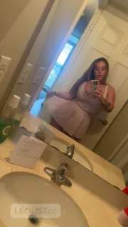 ERIN MILLS QEW Luxury Dream Girl - Photo 6 of 22